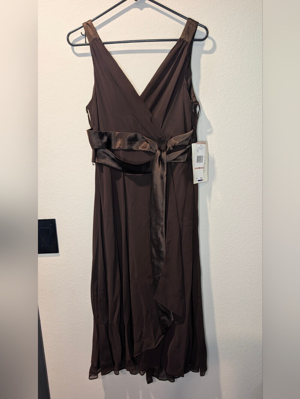 Jones Wear Brown Midi V-Neck Dress with Satin Waist Tie